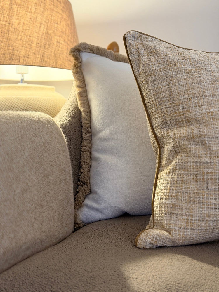 Cushions & Throws