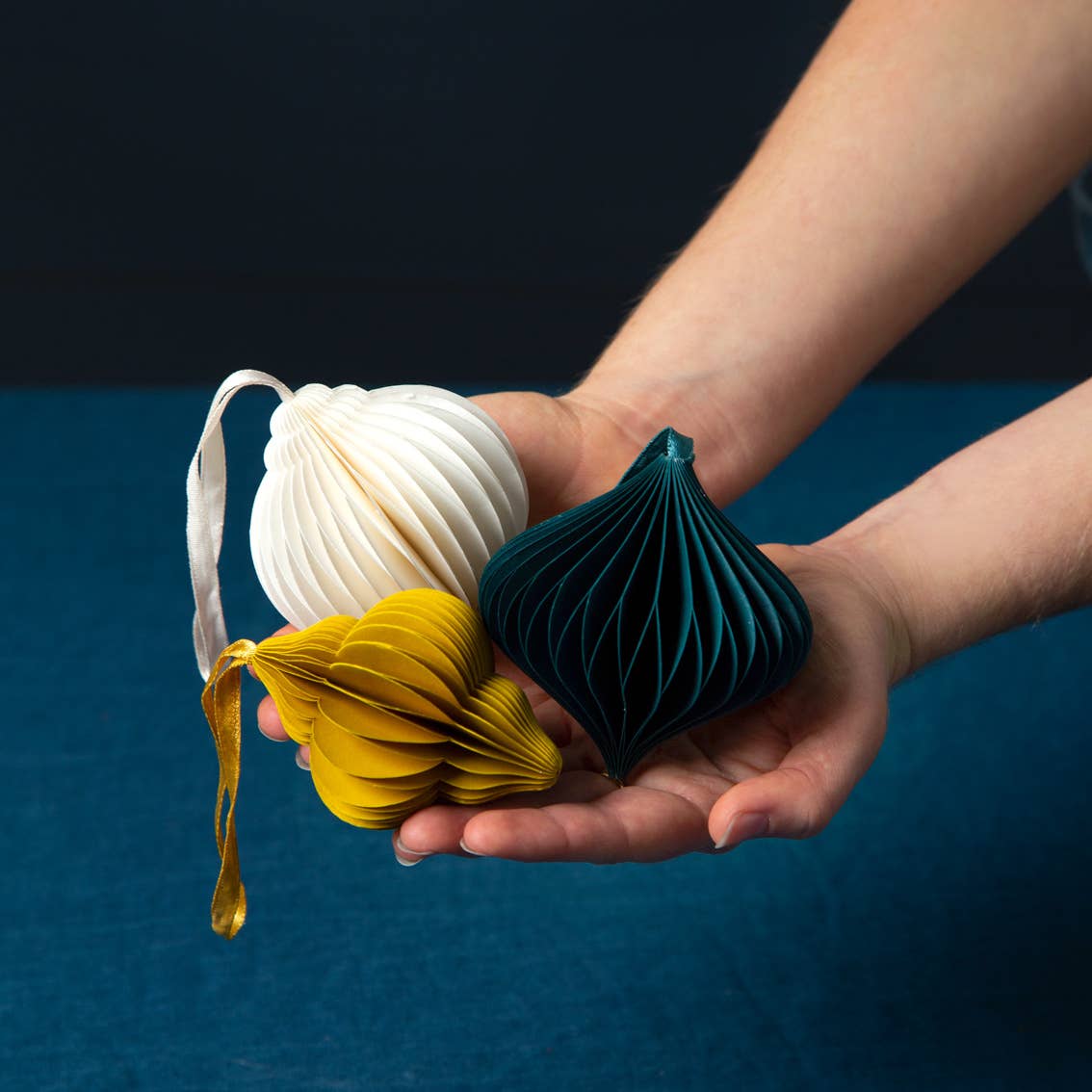 Honeycomb Christmas Baubles Decorations | 3 Pack |