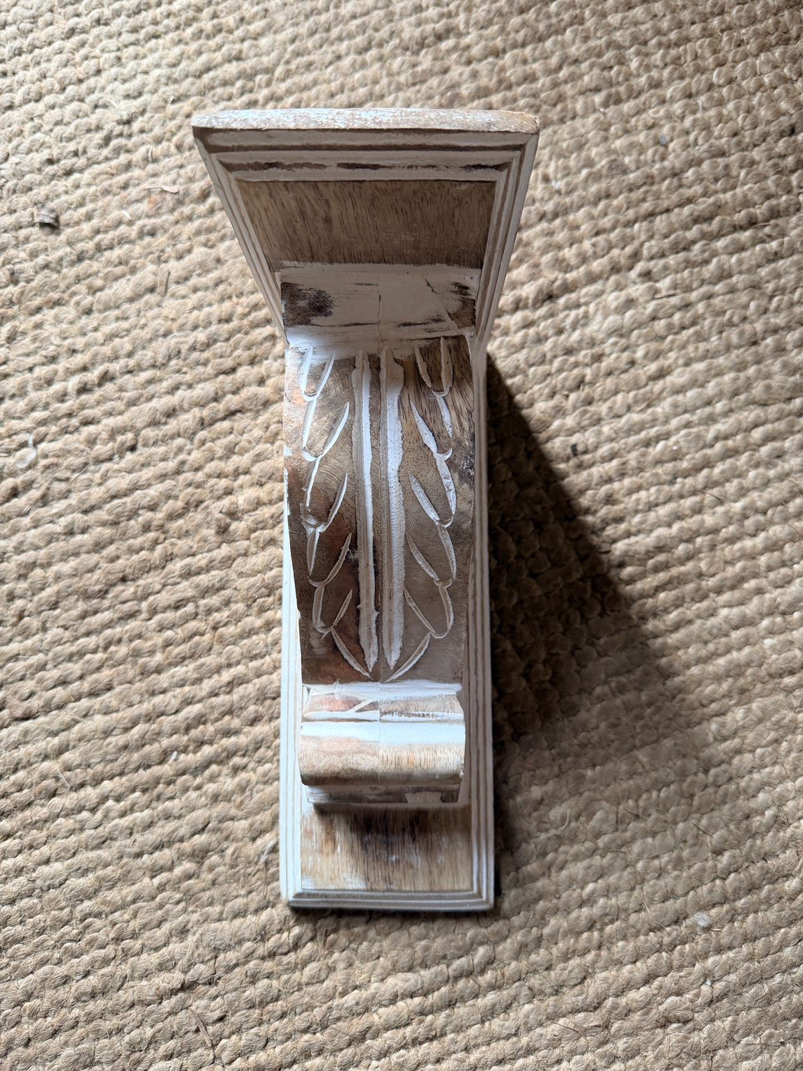 Whitewashed Carved Wall Corbel